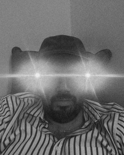 SOFTSPOT Tomás Whitmore